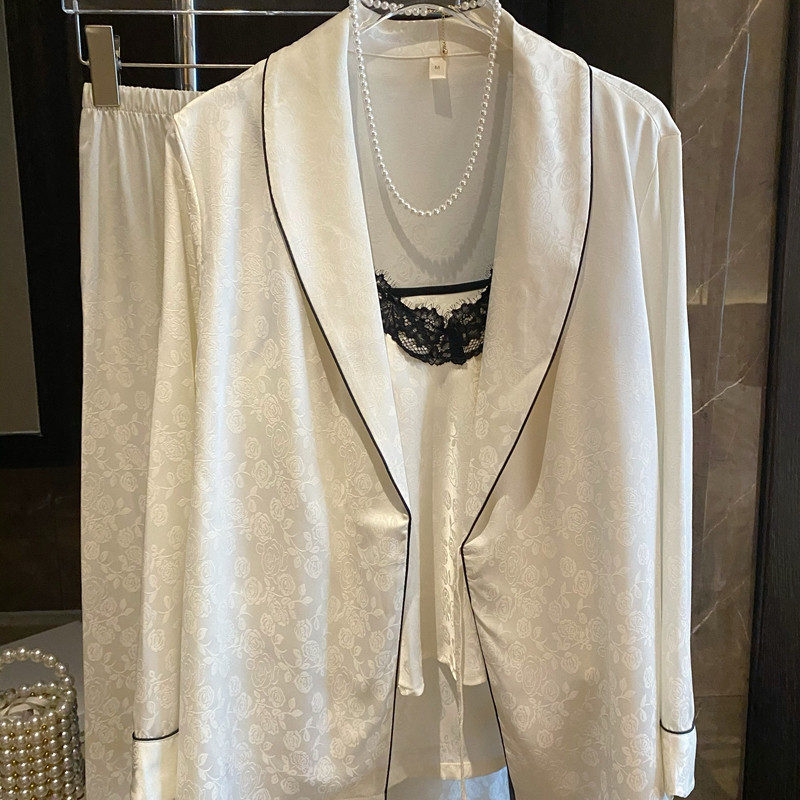 张雨绮姐姐同款春秋睡衣女高级感国风丝绸新中式带胸垫三件套套装,淘宝优惠券,粉丝福利购,淘宝优惠卷