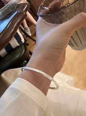 足银9999开口扭莫比乌斯银手镯纯银钉沙英文可调节银镯首饰