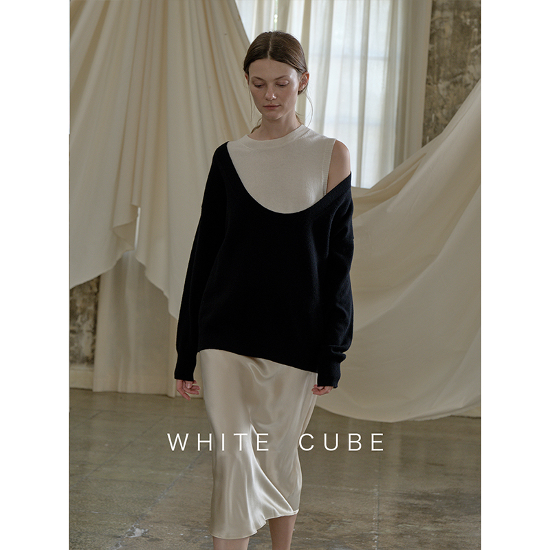 whitecube春秋新款大U领极简纯羊毛两件套针织衫宽松套头毛衣女装 - 图2