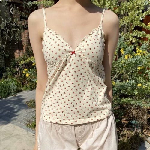 brandygirl Brandy BM新款红玫瑰碎花花边V领背心女bm纯欲风上衣 - 图2