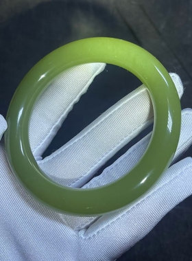 和田玉析木黄绿肉 河磨玉手镯58口径 细腻难得一只大口径一手货源