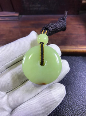 天然和田玉东北籽料黄白河磨玉平安扣挂坠36克厂家直销定制定做