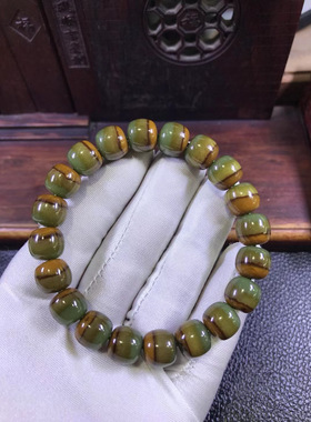 和田玉东北籽料析木椴树林河磨玉四色一线天老形手链46克厂家直销