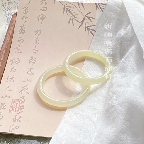 和田玉手镯平替天然阿富汗玉晴水青羊脂白玉黄口料藕粉圆条新中式 - 图3