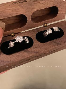 中古拉丝精致高级感花朵锆石戒指