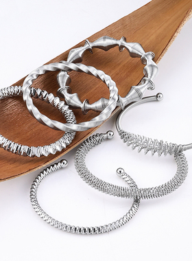 钛钢弹簧圈开口手镯女可调不褪色