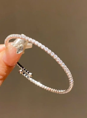 简约锆石几何开口手镯时级感轻奢手环个性精致独特设计手饰女