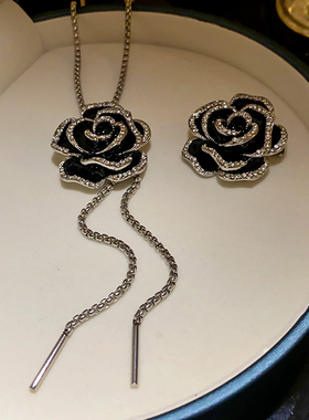 小香风山茶花项链长款毛衣链女2025新款水钻精致大气黑色装饰配饰