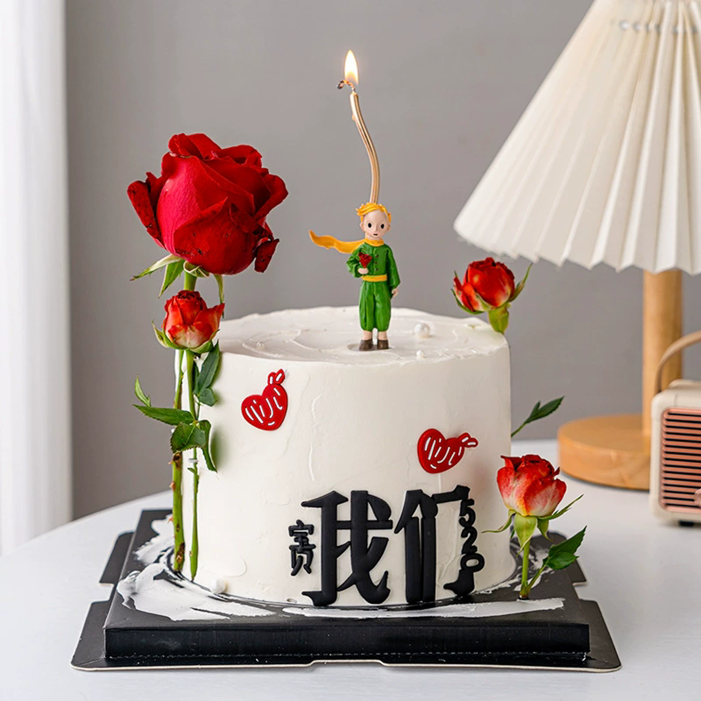 拿玫瑰花站立小王子摆件情人节卡通周岁儿童生日蛋糕装饰烘焙配件,淘宝优惠券,粉丝福利购,淘宝优惠卷