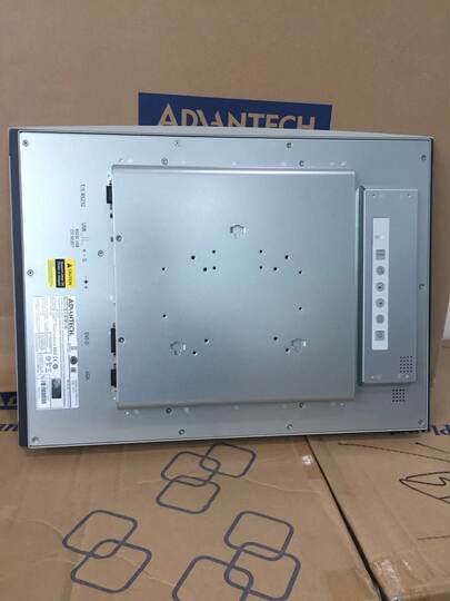 Industrial surveillance 17-inch touch screen Advantech