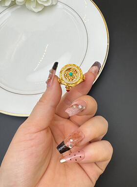 国潮沙金十字金刚杵镶钻食指戒