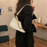 Ретро цепь, сумка подмышку, сумка через плечо, сумка на одно плечо, французский ретро стиль, крокодиловый принт, коллекция 2023