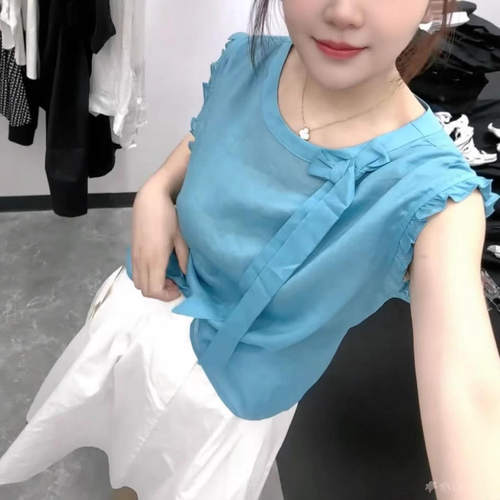 25713新大爱美依缘2026夏季花边袖领口蝴蝶结绑带无袖上衣女T恤 - 图2