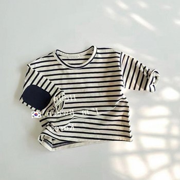 2022 ເຄື່ອງນຸ່ງເດັກນ້ອຍເກົາຫຼີເຂົ້າຫນົມອົມສີຄົນອັບເດດ: ເດັກຜູ້ຊາຍ t-shirt patch loose baby striped girl's cotton top tide 3