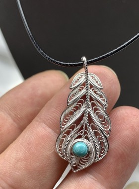 925纯银镶嵌绿松石滴水羽毛款链