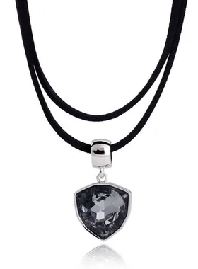 吊坠黑色锁骨链三角脖颈项圈森系简约短款饰品女项链水晶韩版