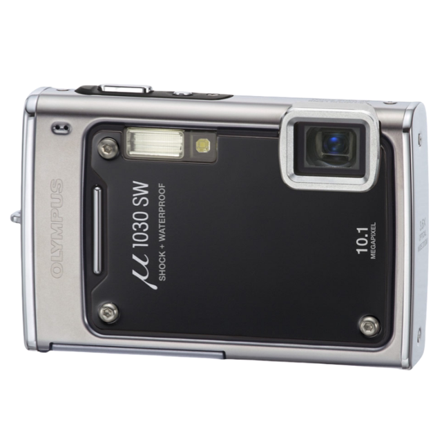 Retro portable CCD digital camera for home travel