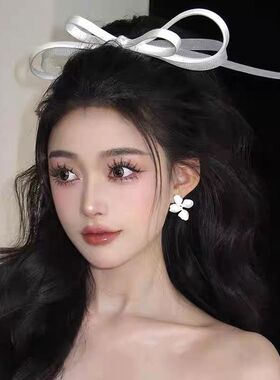 新款白色缎带蝴蝶结婚发夹发饰超仙气质新娘后脑勺盘发夹顶夹头饰