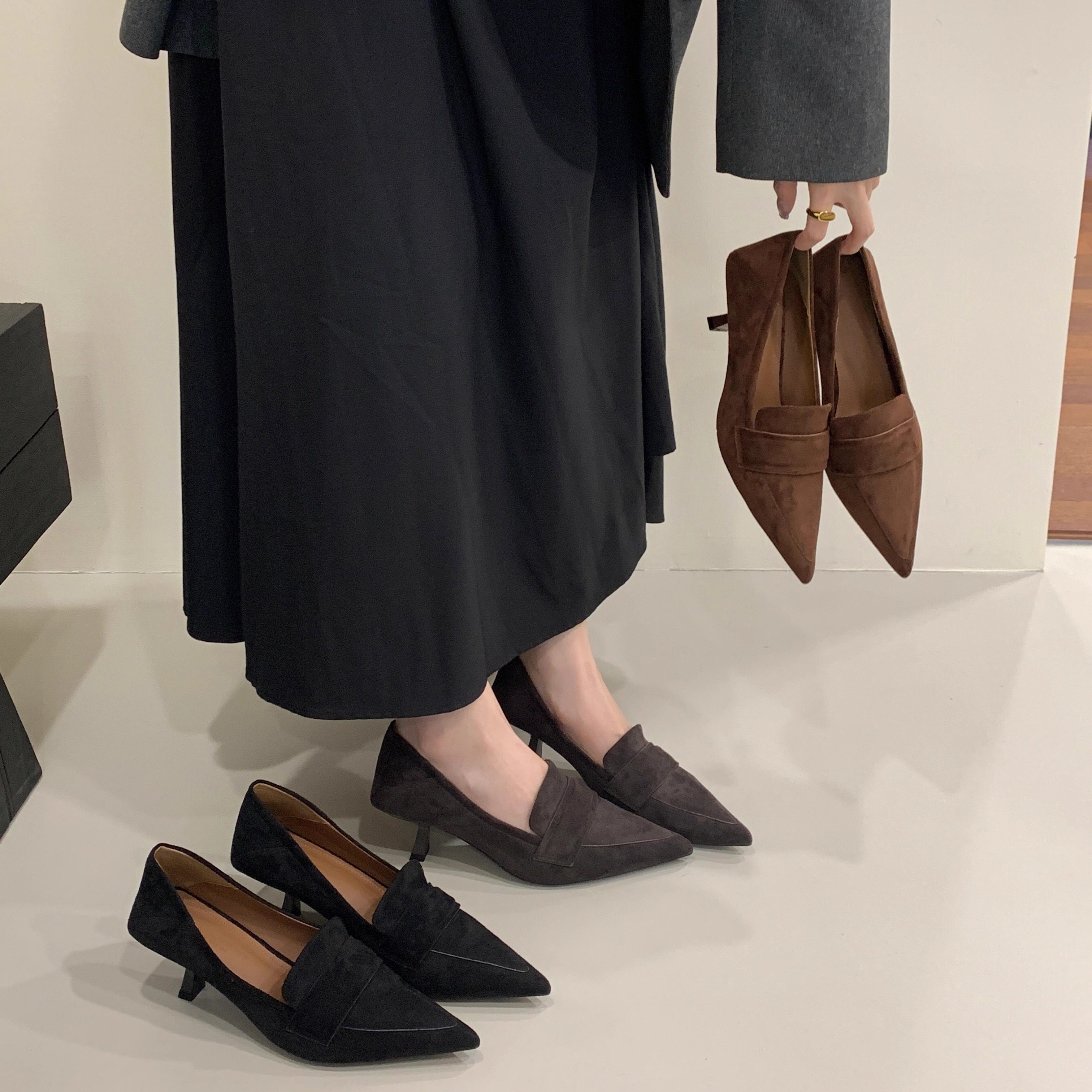 2025年秋季新款法式复古风尖头绒面深口细跟高跟鞋女棕色乐福鞋,淘宝优惠券,粉丝福利购,淘宝优惠卷