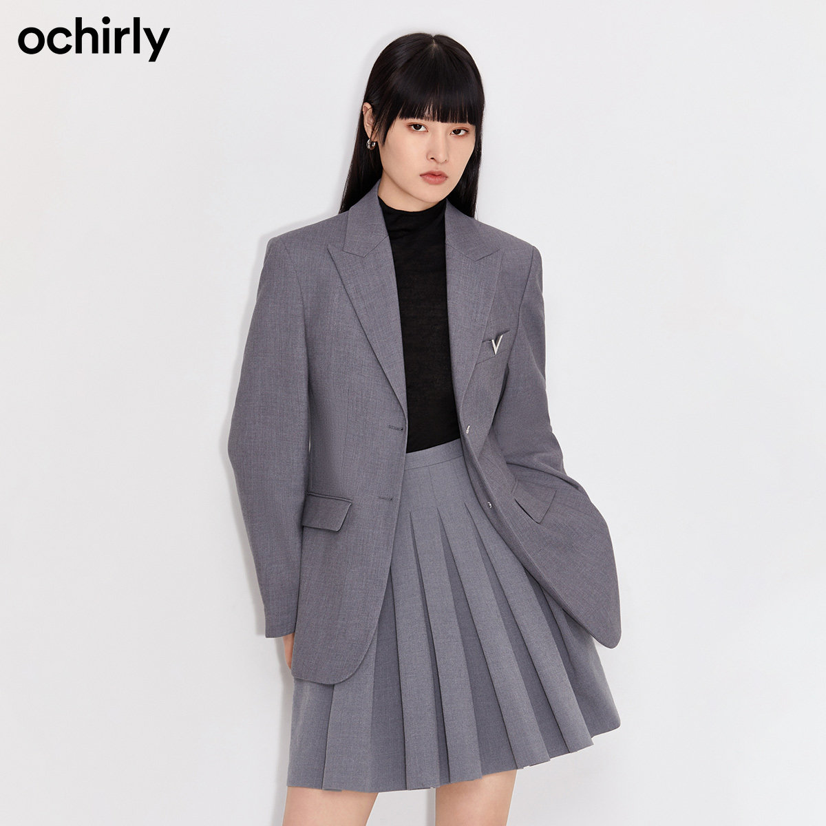 2件9折欧时力2022新款春装钉金属牌 ochirly西装