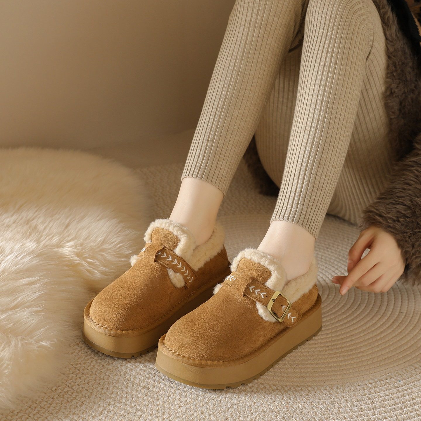 潮鞋厚底加绒勃肯鞋女2025新款冬季乐福鞋保暖雪地靴女一脚蹬棉鞋,淘宝优惠券,粉丝福利购,淘宝优惠卷