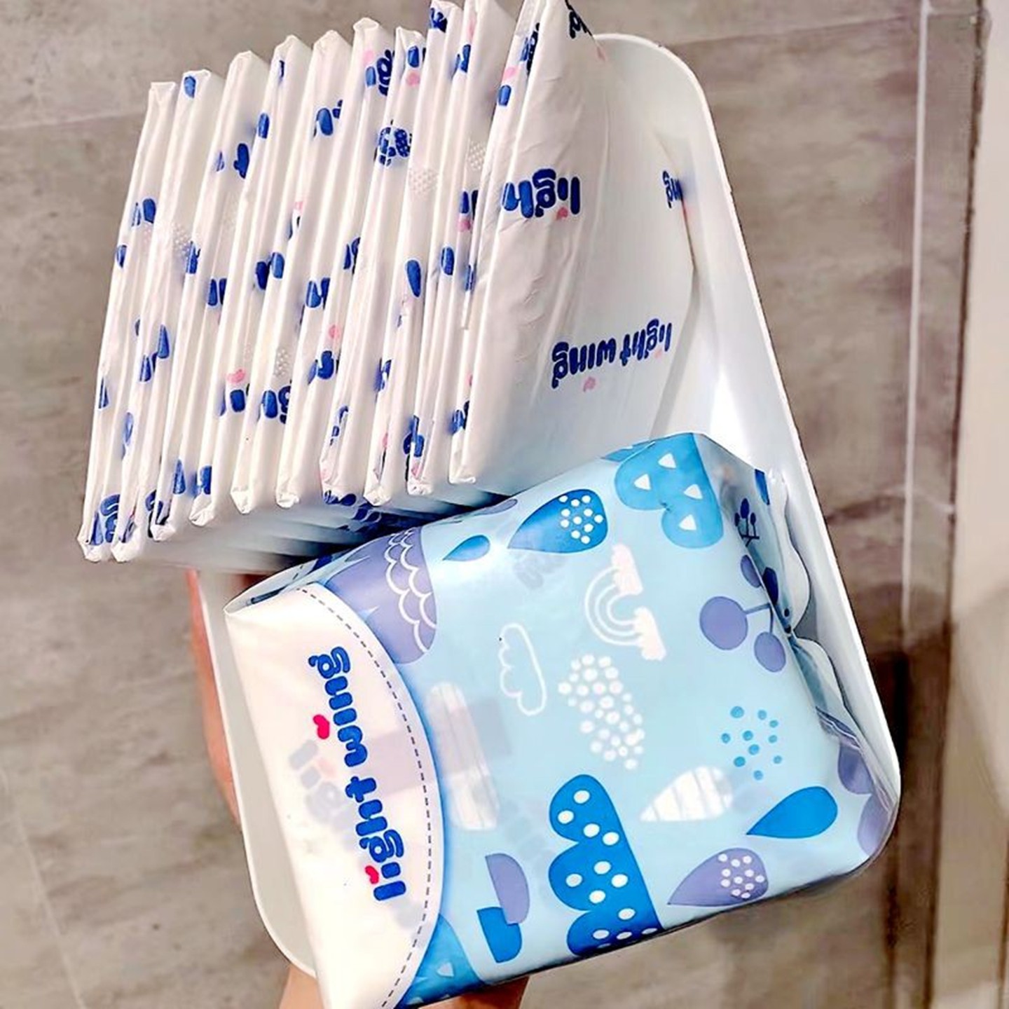 Lightwing轻翼卫生巾女经期拉拉裤棉柔轻薄护垫日用夜用姨妈巾,淘宝优惠券,粉丝福利购,淘宝优惠卷