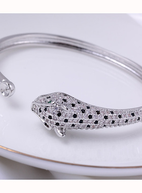 铜镀18K金猎豹满钻锆石手镯