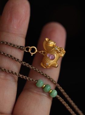 高端定制天然和田玉精雕莲花吊坠超美的藕粉色搭配纯手工绳碧玺坠