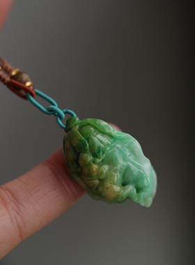 懂货的收天然黄加绿翡翠A货精雕佛手瓜吊坠出彩的成色精工雕刻63