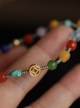 天然南红精雕貔貅搭配天然碧玉南红松石随形鎏金钱币蜜蜡上手超美