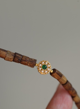 文玩风天然沉香双圈手链搭配纯银鎏金镶嵌翡翠珍珠配饰碧玉马眼坠