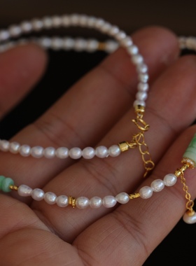 天然淡水珍珠锁骨链搭配天然翡翠精雕回纹桶珠超美的翠色