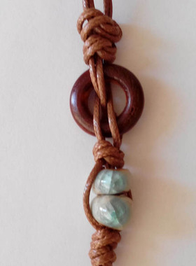 义乌冰裂地摊货源手链小饰品厂