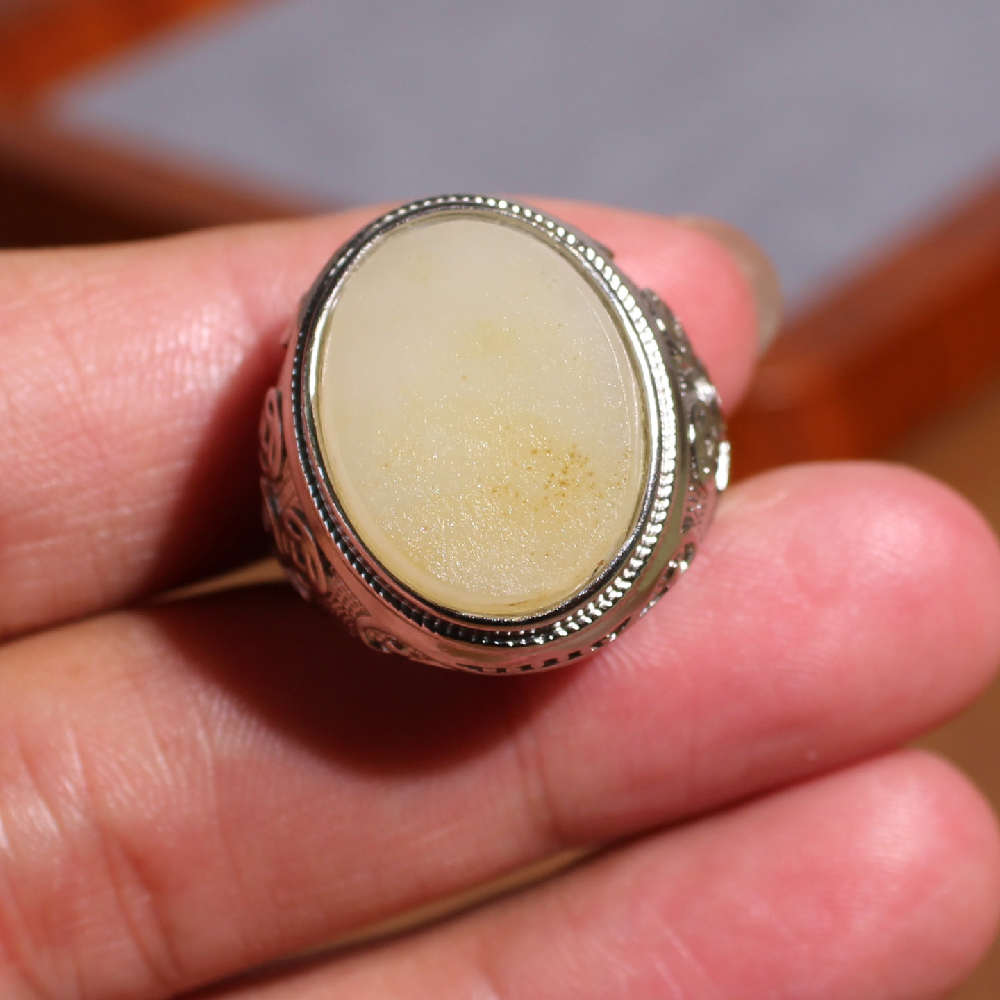 Jade Jubilee Jewelry Hetian Jade Sprinkled Gold Skin White Jade Ring Ring
