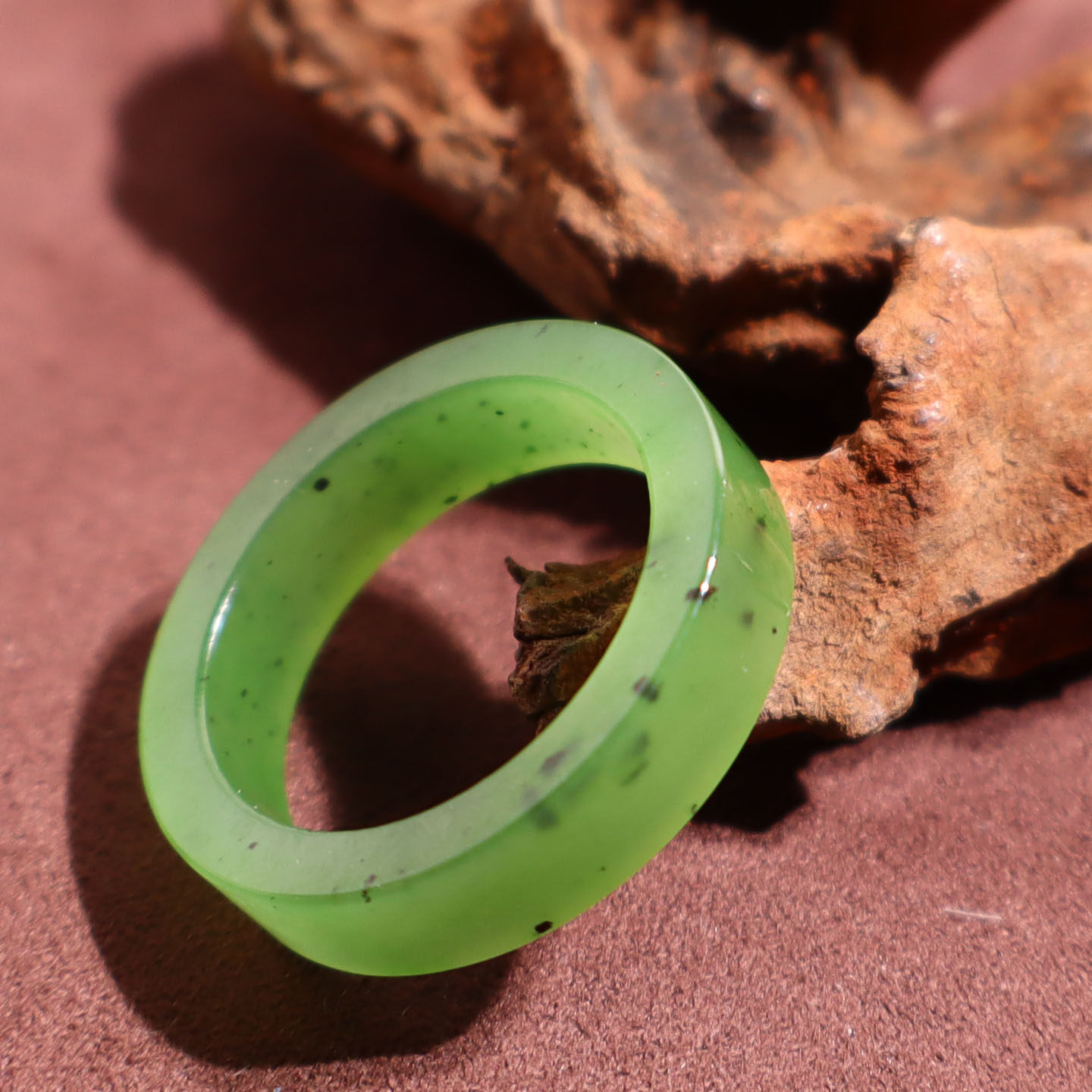 Jade Jubilee Jewelry Hotan Jade Russian Material Laokeng Jasper Yang Green Oily and Delicate 19mm Men's and Women's Ring Ring A9