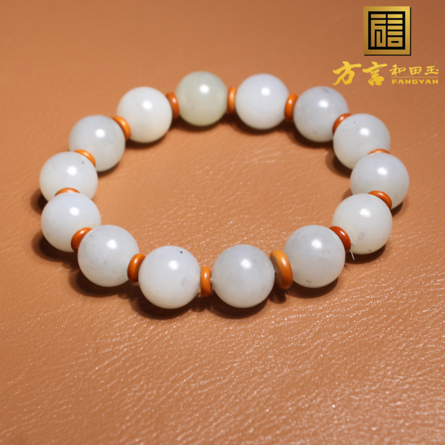 放巨漏方言和田玉新疆油润细腻点墨青花籽料卡12mm圆珠手串手链A6 - 图0