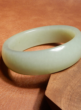 方言和田玉新疆细腻蓝色基调手镯