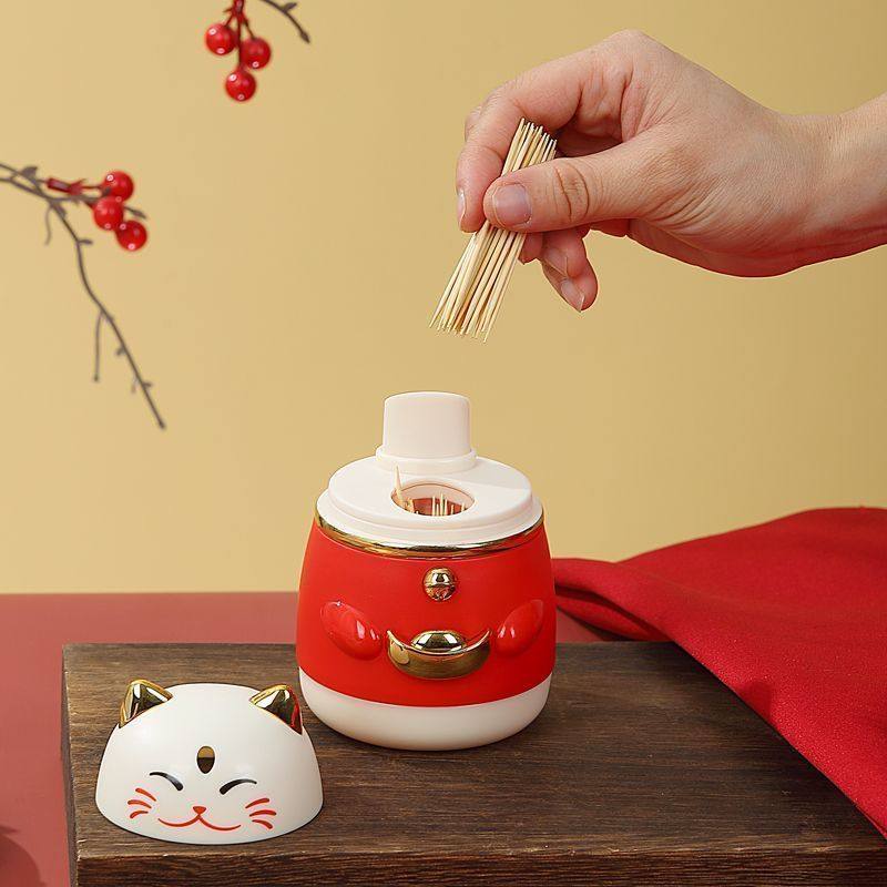 新款招财猫牙签筒创意按压轻奢牙签盒高档客厅餐厅家用红色牙签罐,淘宝优惠券,粉丝福利购,淘宝优惠卷