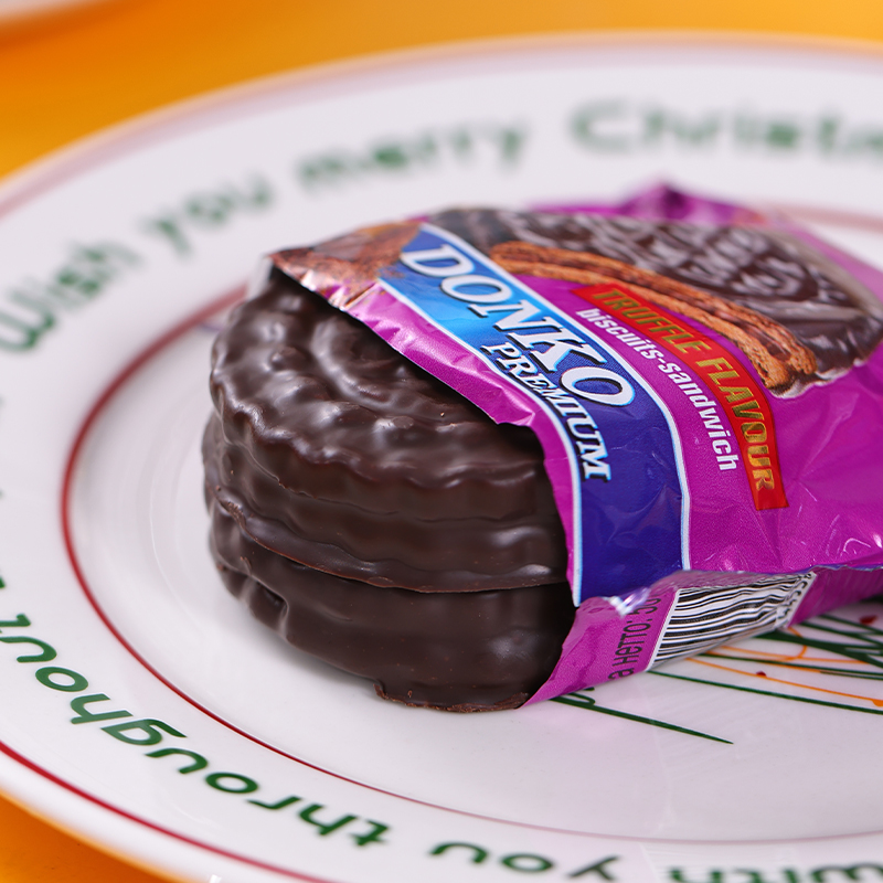 俄罗斯巧克力三明治夹心饼干进口办公室小零食儿童散装小包装食品
