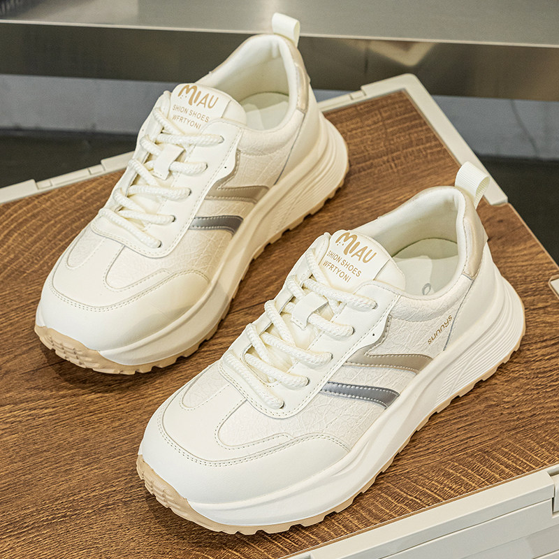 真皮大码女鞋41-43秋季新款百搭透气小白鞋软底轻便休闲运动鞋42,淘宝优惠券,粉丝福利购,淘宝优惠卷