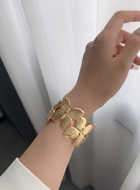 欧美复古宽边蝴蝶手镯女