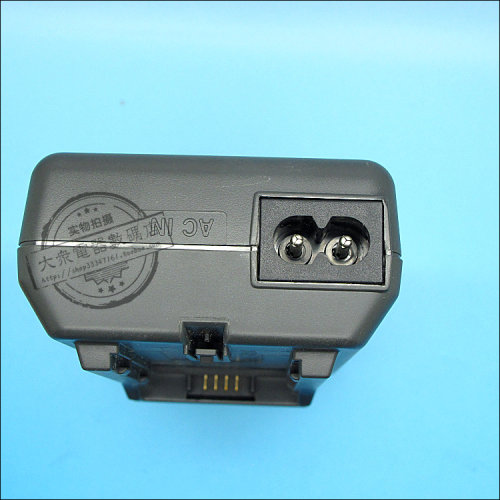 原装松下机AJ-PX270 PX280 UX170 CX98 CX200MC电池座充电器 - 图3