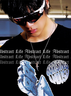 王嘉尔同款联名鲨鱼项链