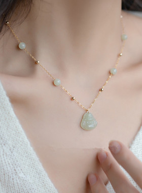 和田玉石弥勒佛佛公吊坠夏季14k包金项链女锁骨链高级感2023新款