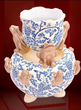 李居明2024龙年[太极卸]鱼摆件