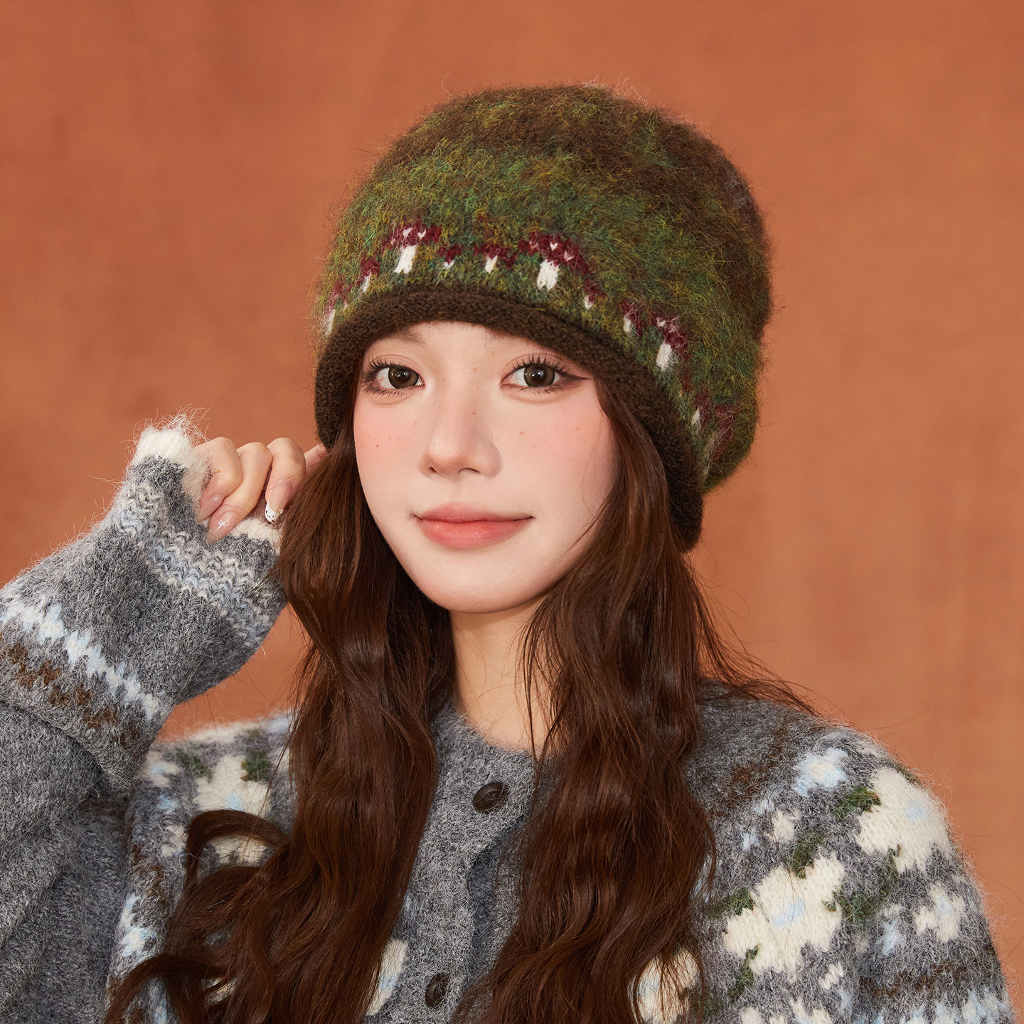 费尔岛复古咖啡色冷帽女生显瘦慵懒风护耳堆堆帽针织保暖套头帽子,淘宝优惠券,粉丝福利购,淘宝优惠卷