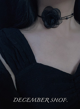 黑色项圈山茶花颈链甜酷