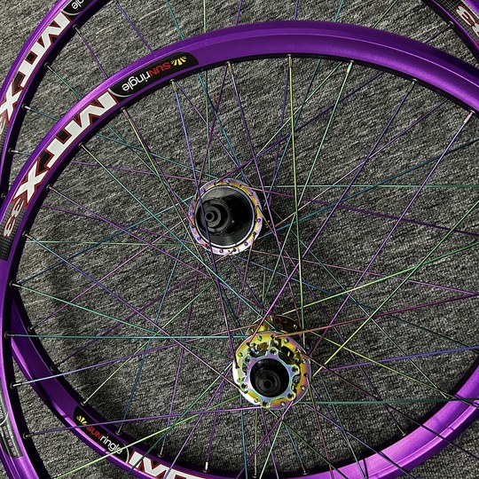 Mountain bike disc brake wheel set 27.5 inch 142 thru axle