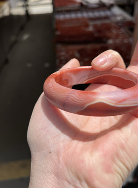 天然保山南红玛瑙手镯女款缠丝纹种玉镯子柿子红个性可爱59圈口女