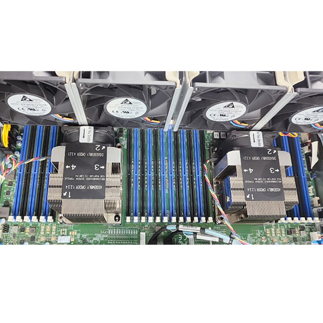 Supermicro 6049GP-TRT server AI8 card